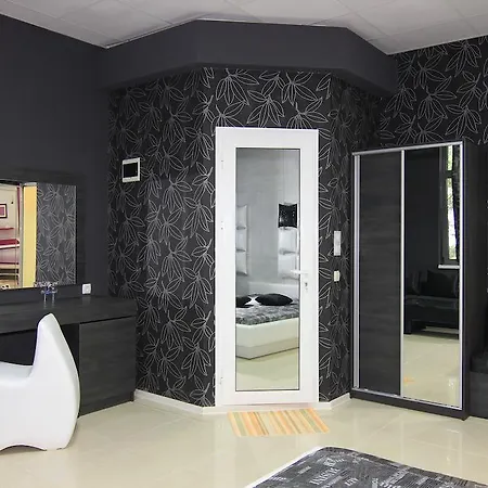 ゲストハウス Bedroom Place Guest *